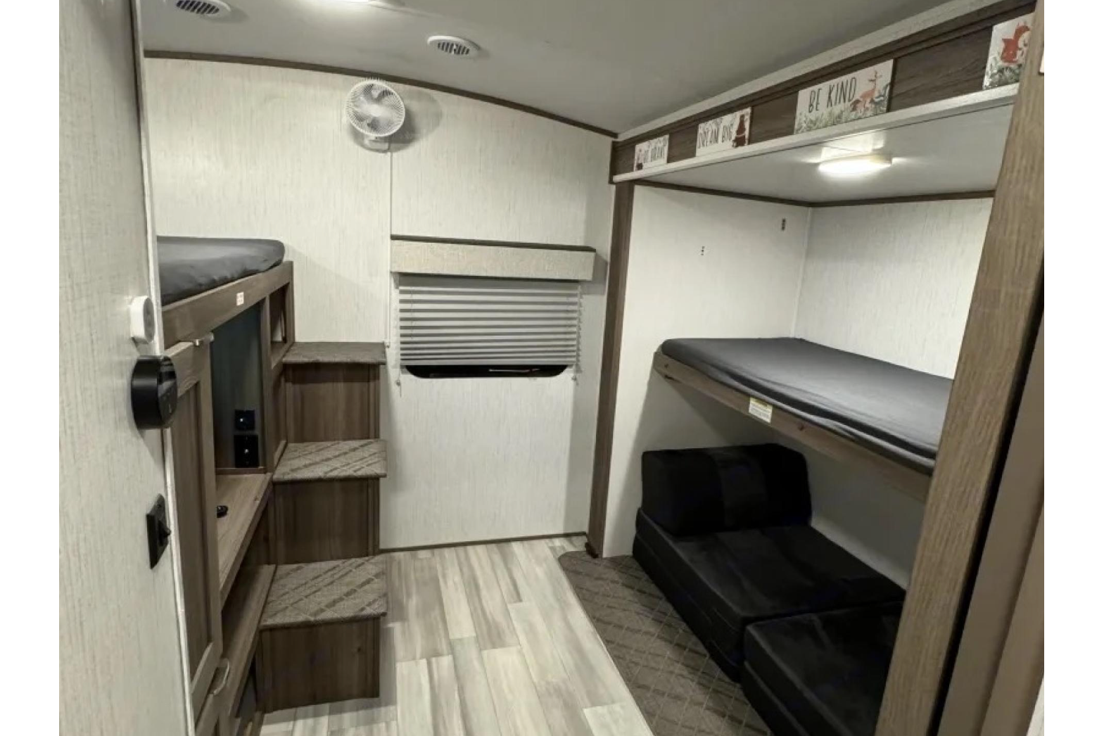 MPG Glamper’s Mansion w/ 2 Bedrooms & Outdoor Kitchen