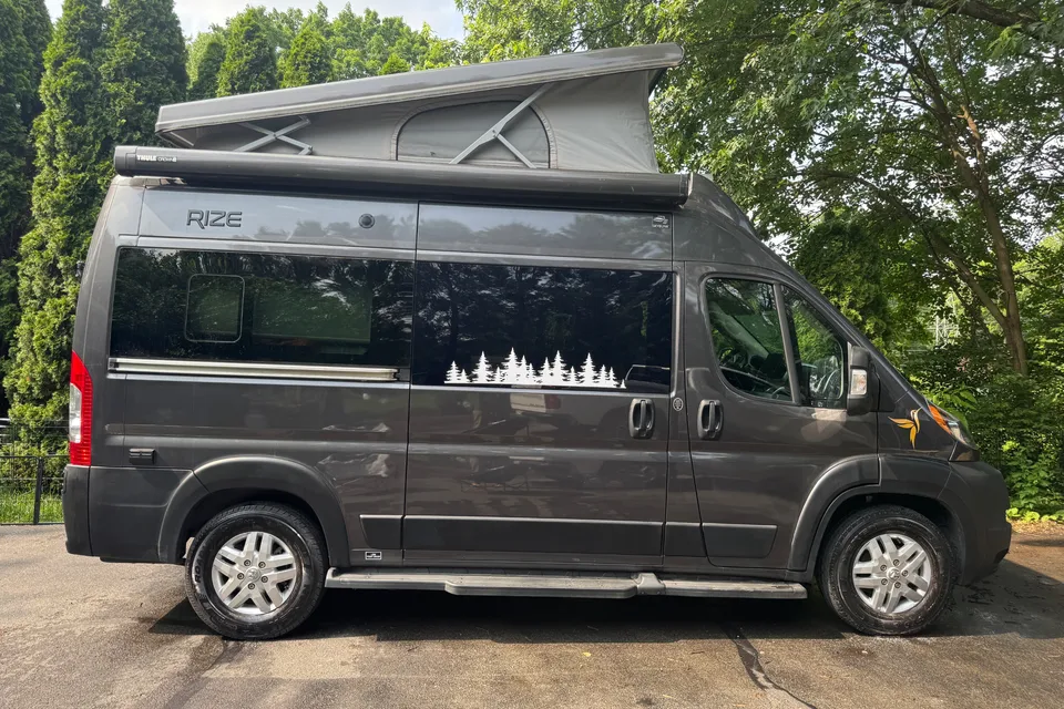 Rize & Shine - Pet Friendly, Easy to Drive, Adventure-Ready!