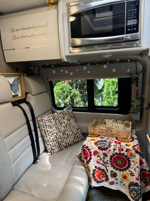 Rize & Shine - Pet Friendly, Easy to Drive, Adventure-Ready!