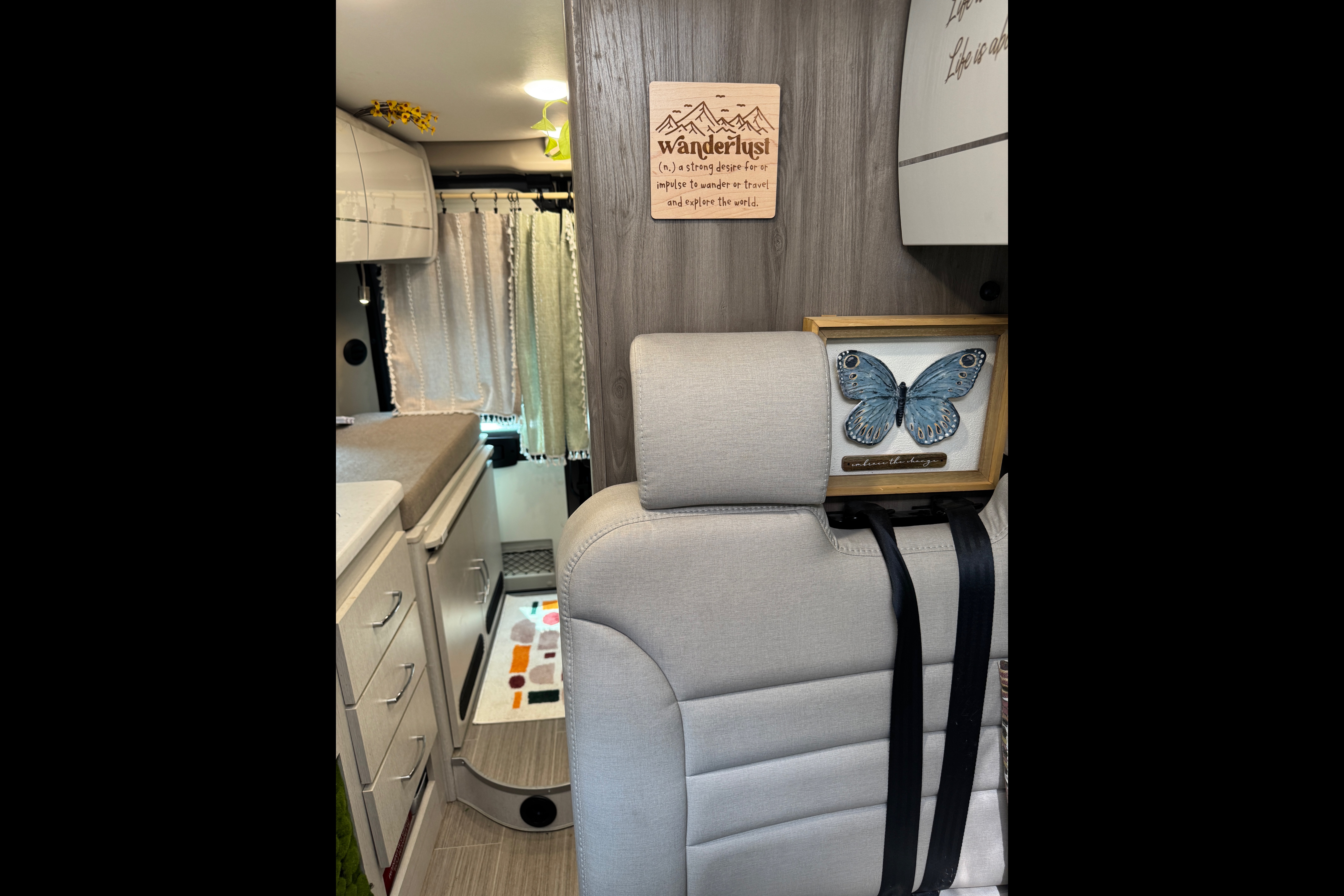 Rize & Shine - Pet Friendly, Easy to Drive, Adventure-Ready!