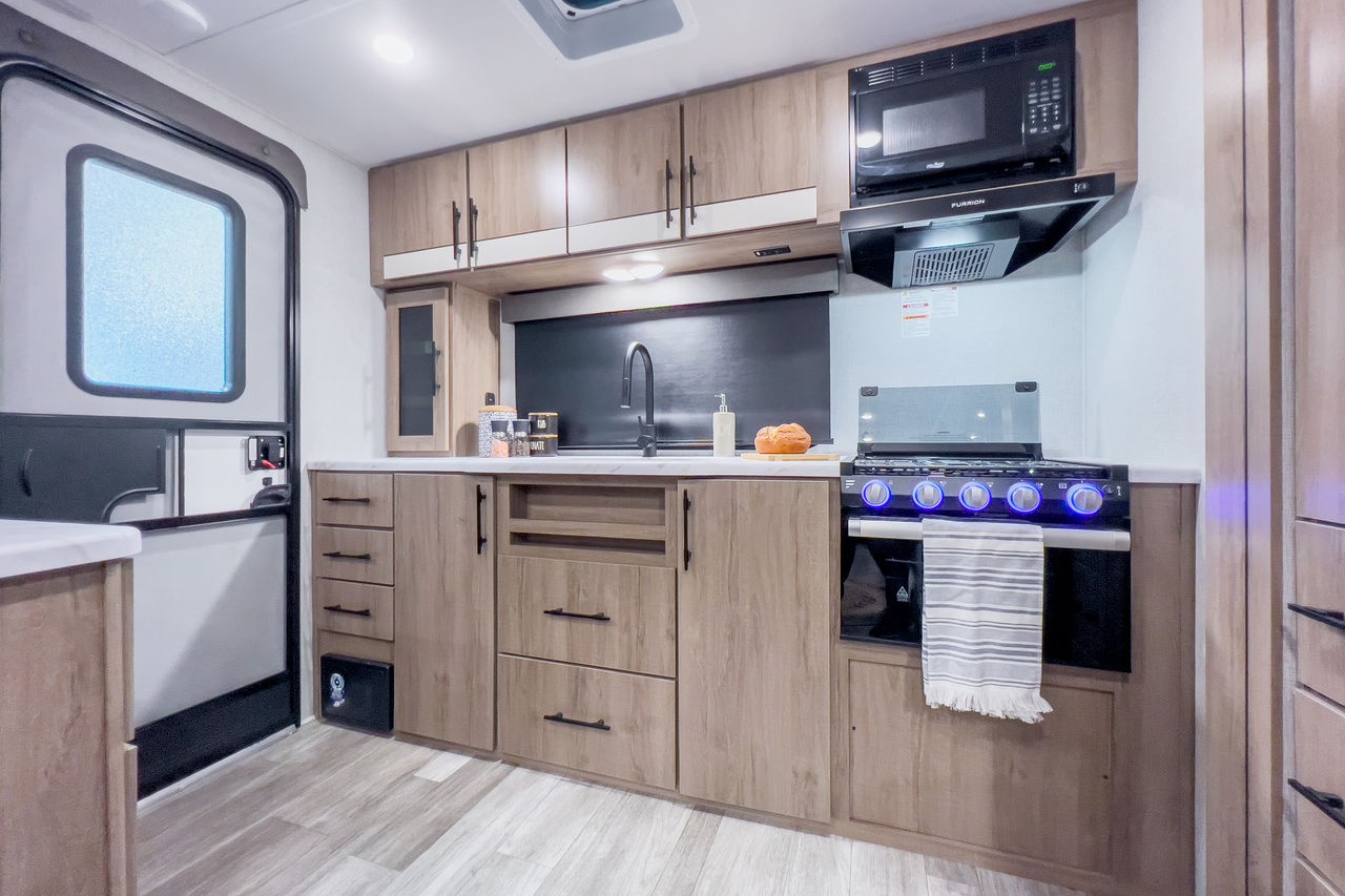 2023 Grand Design Imagine XLS 23LDE - Luxe RV Adventure Awaits!
