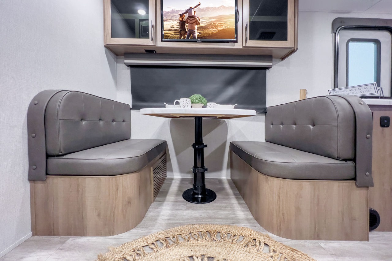 2023 Grand Design Imagine XLS 23LDE - Luxe RV Adventure Awaits!