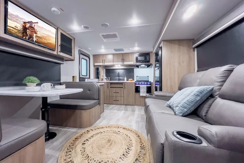 2023 Grand Design Imagine XLS 23LDE - Luxe RV Adventure Awaits!