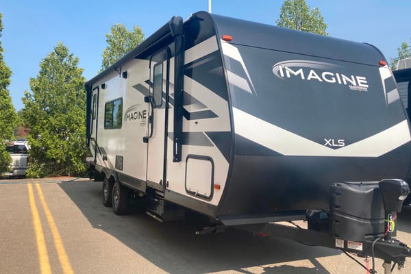 2023 Grand Design Imagine XLS 23LDE - Luxe RV Adventure Awaits!