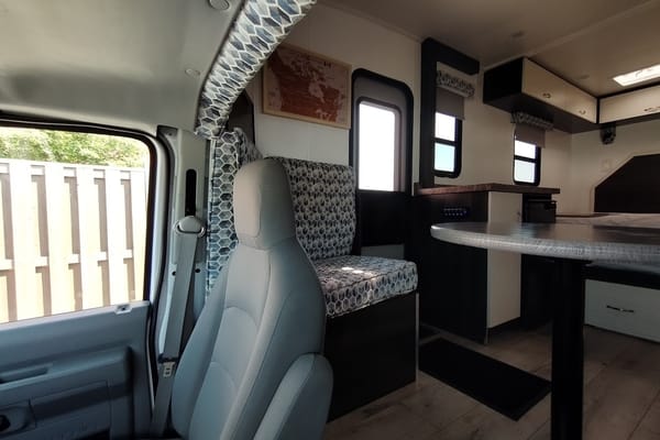 converted F 350 ford Ford 350 Class C