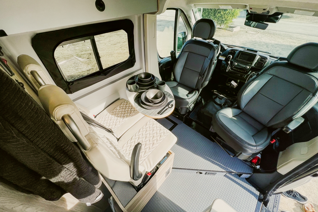 Off-Grid Adventure Ready! STARLINK Included - The Silver Lining