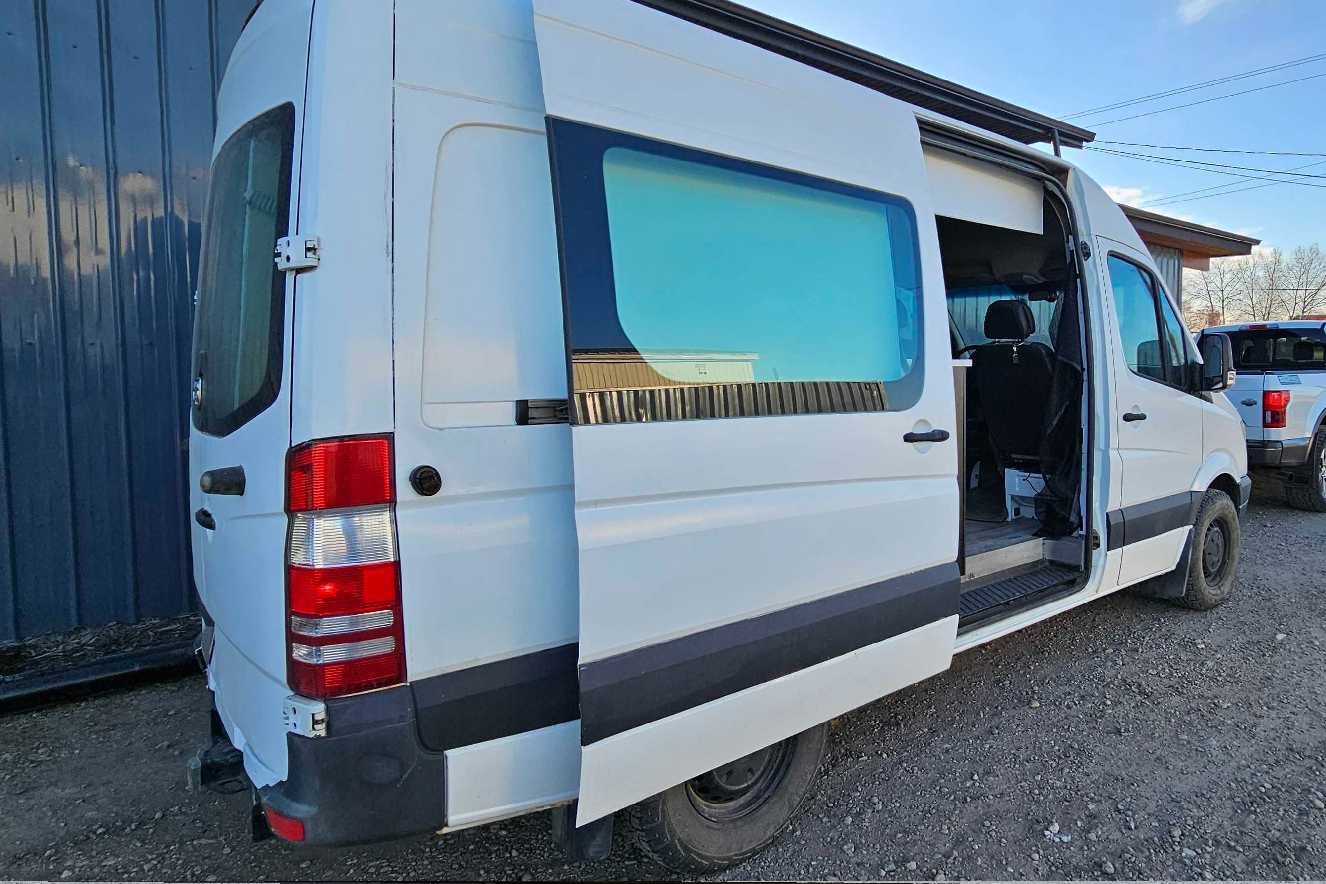 Colan's Mercedes-Benz Sprinter Class B