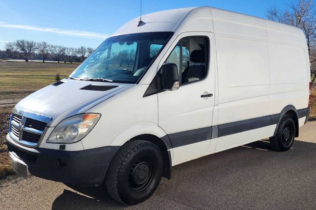 Colan's Mercedes-Benz Sprinter Class B