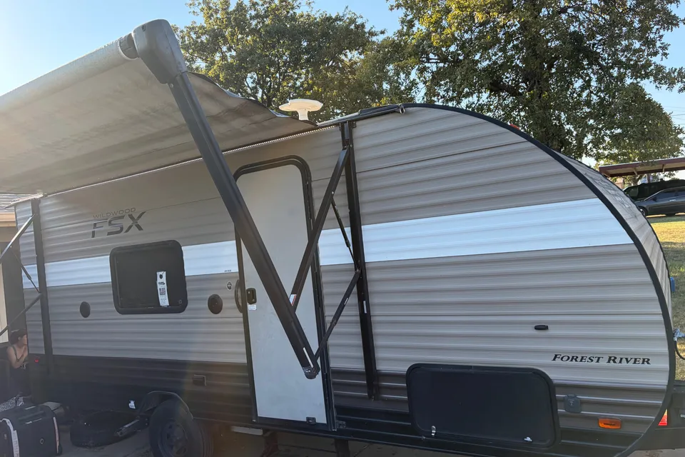 Larry's Forest River Wildwood FSX Travel Trailer