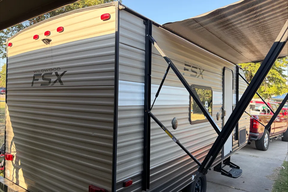 Larry's Forest River Wildwood FSX Travel Trailer