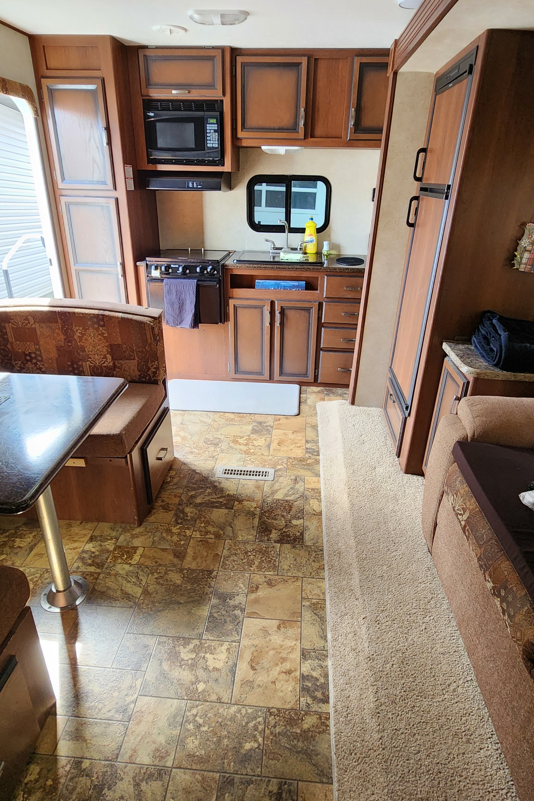 Stephanie's Cozy Crossroads Zinger