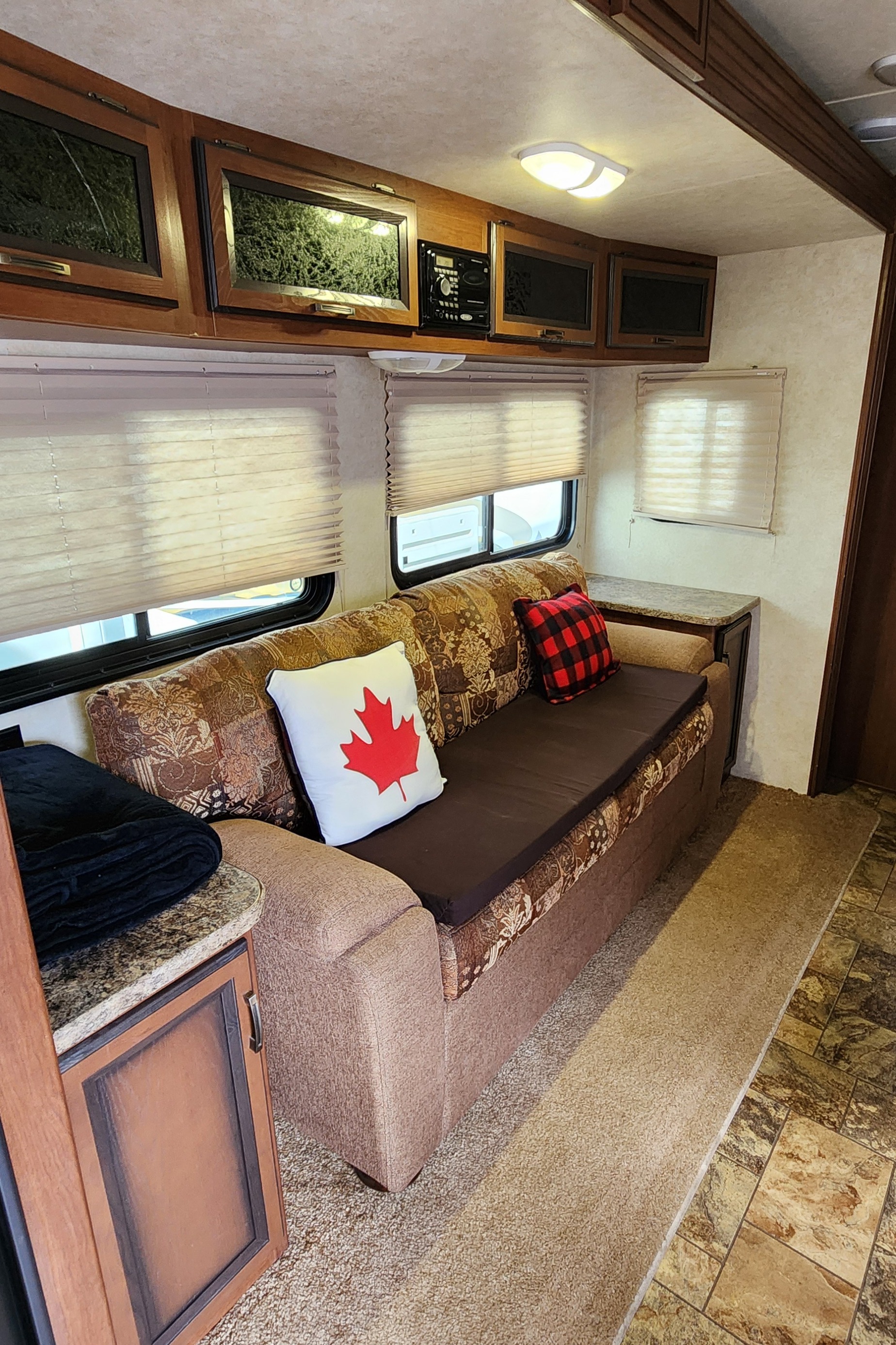 Stephanie's Cozy Crossroads Zinger