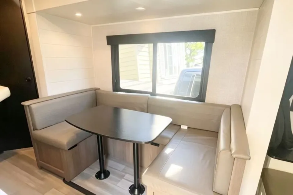 z's Highland Ridge RV Open range 188BHS Travel Trailer