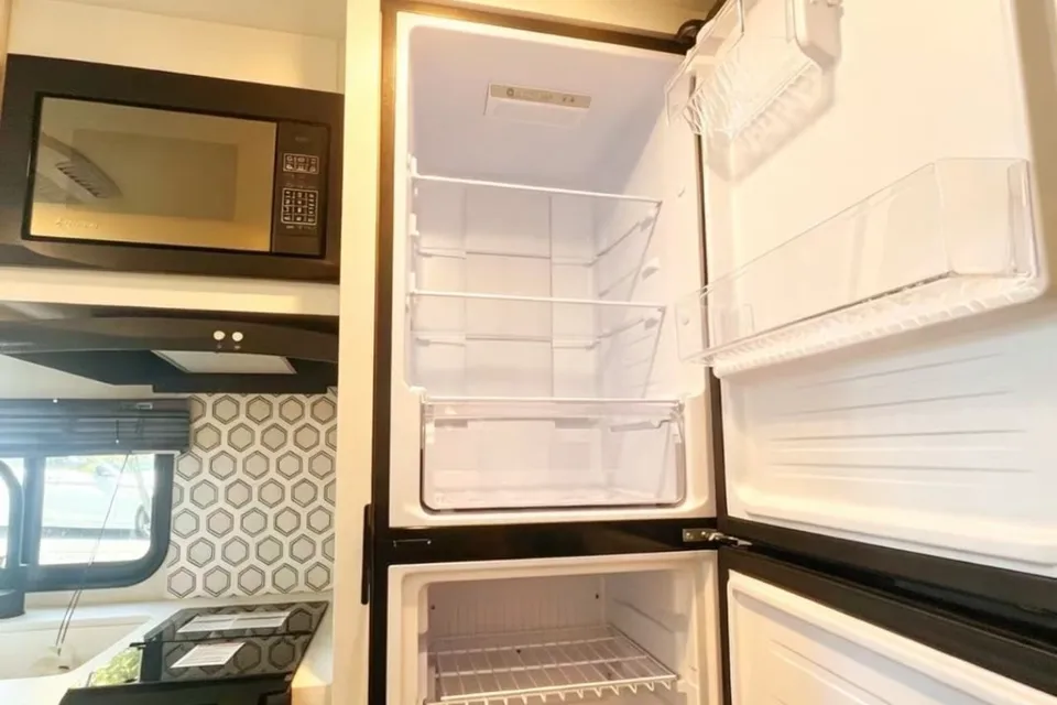 z's Highland Ridge RV Open range 188BHS Travel Trailer