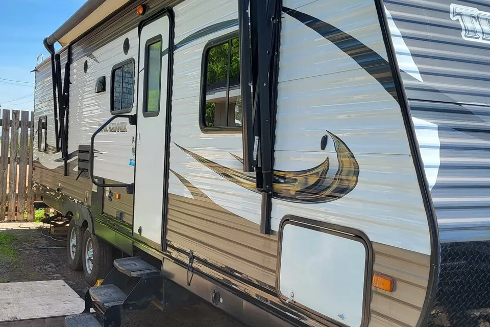 PEI Summer Memories Family Camper