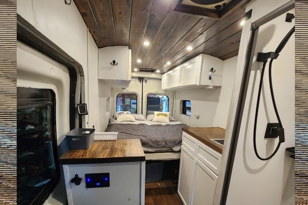 Falkor - Transit 6'5" inside Hot Showers 40gal water Custom Ford Campervan