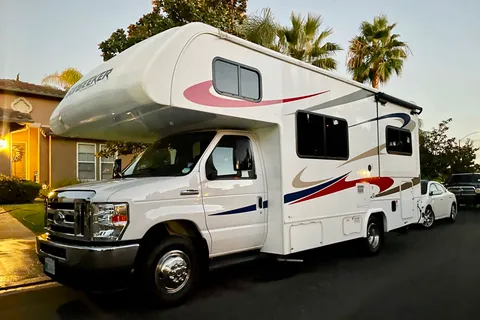 Forest River Sunseeker