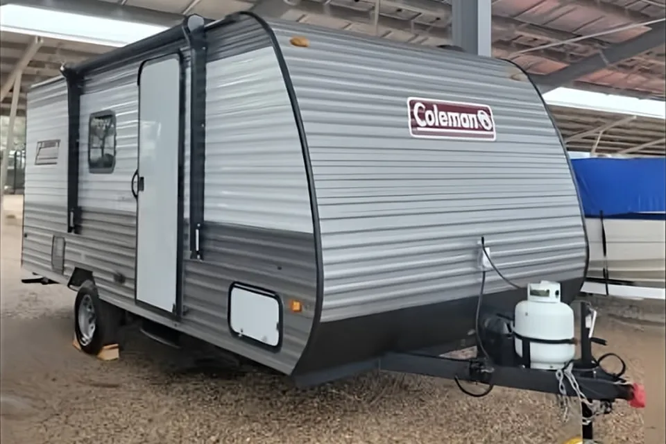 Coleman Lantern LT
