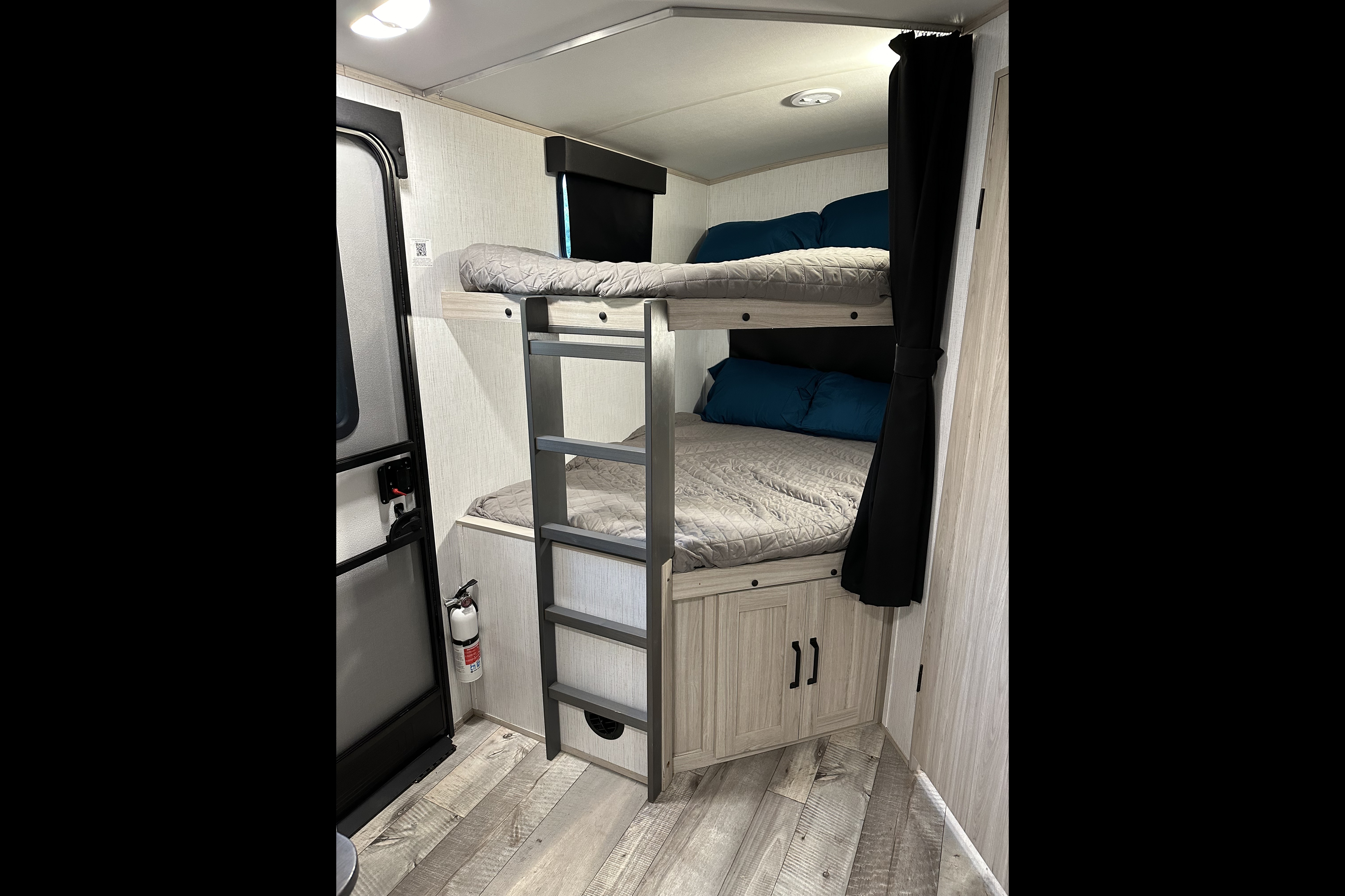 Diamond W Rentals