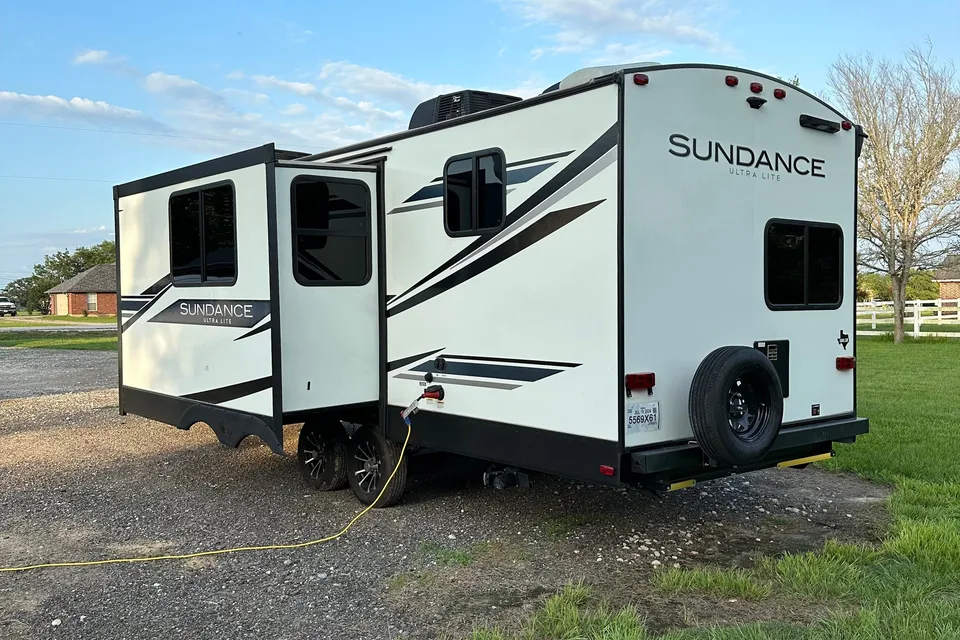 Diamond W Rentals