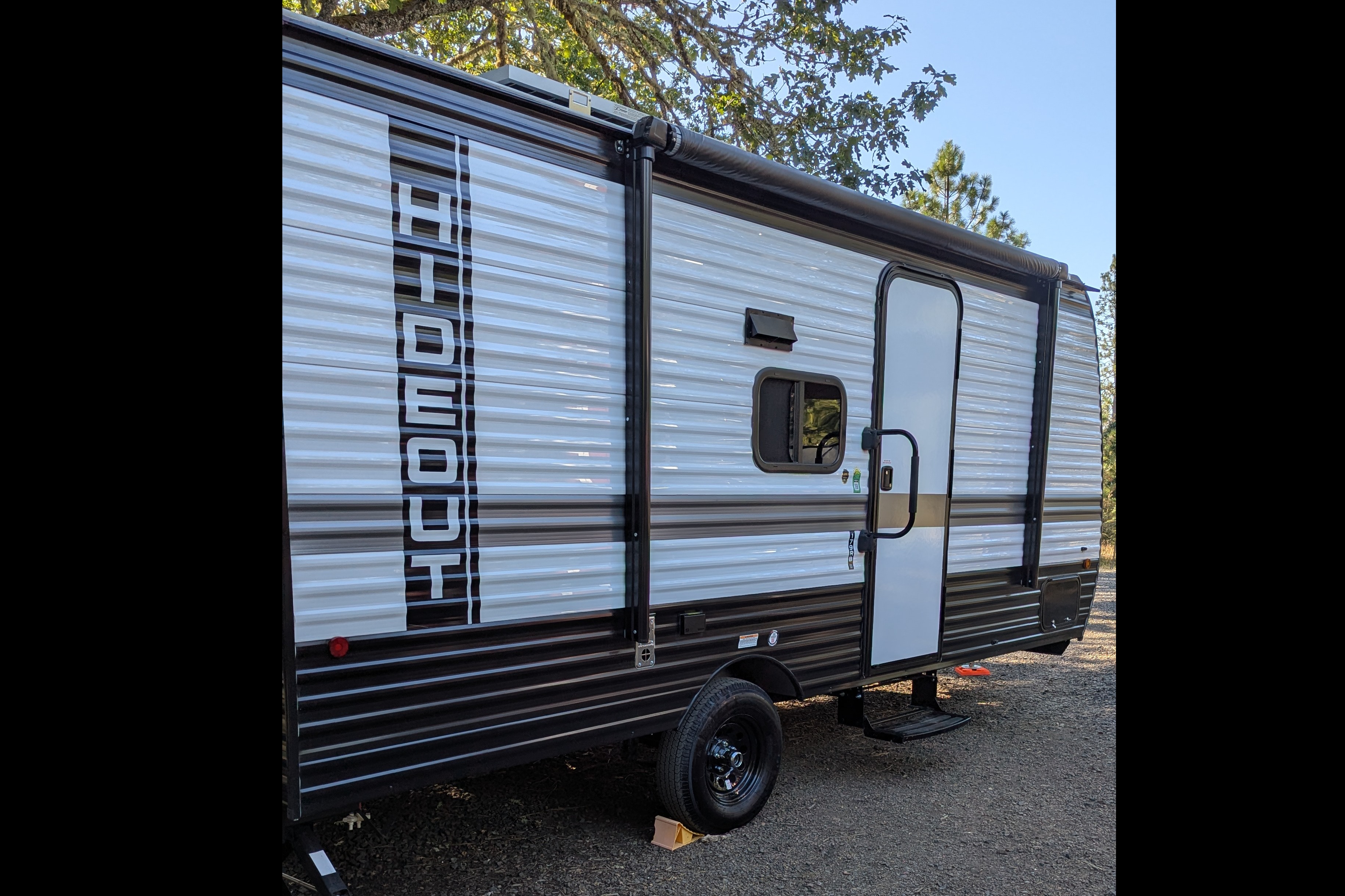 Helen the Happy Hideout