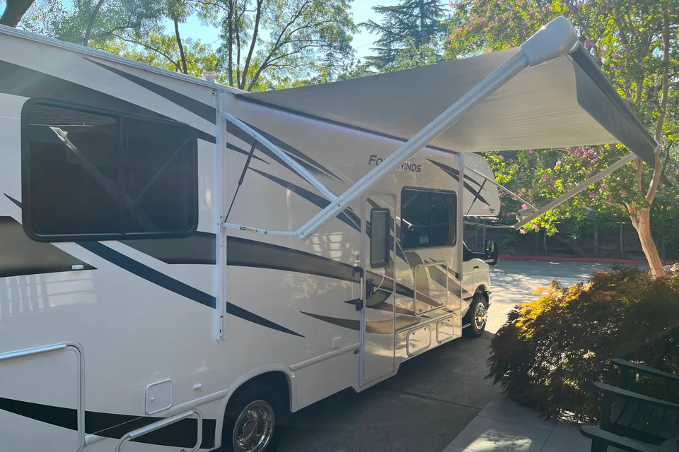 Adventure Awaits (2023 Four Winds)