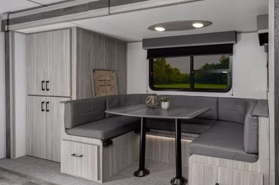 2022 Keystone Passport Bunk Model
