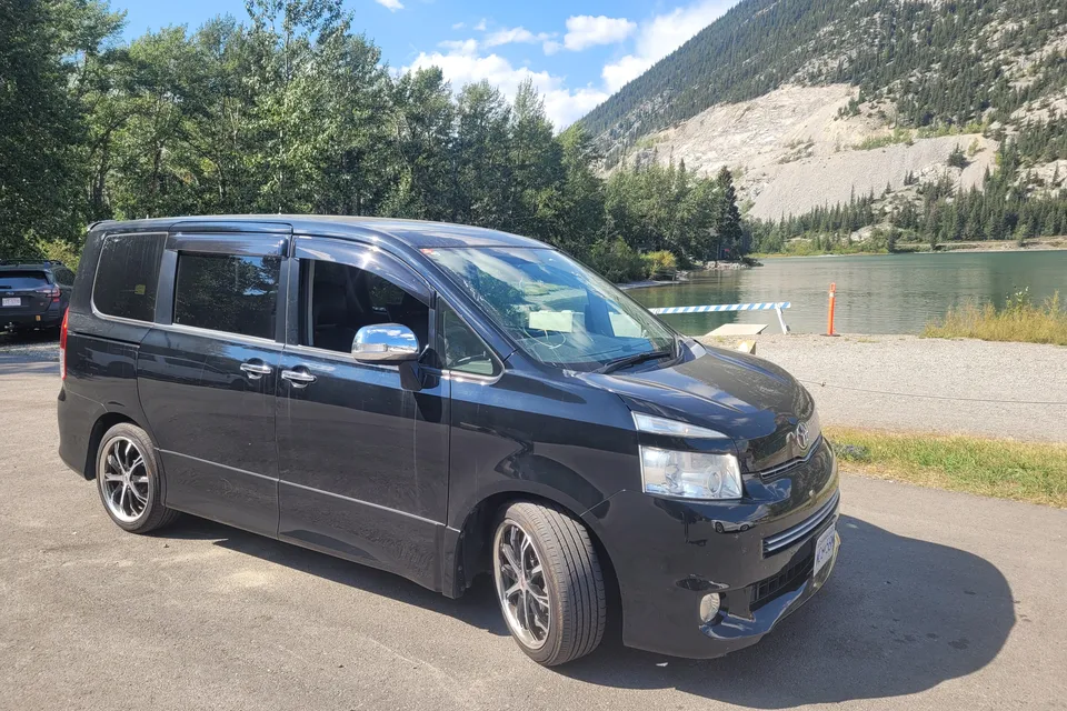 Lil Van from Japan