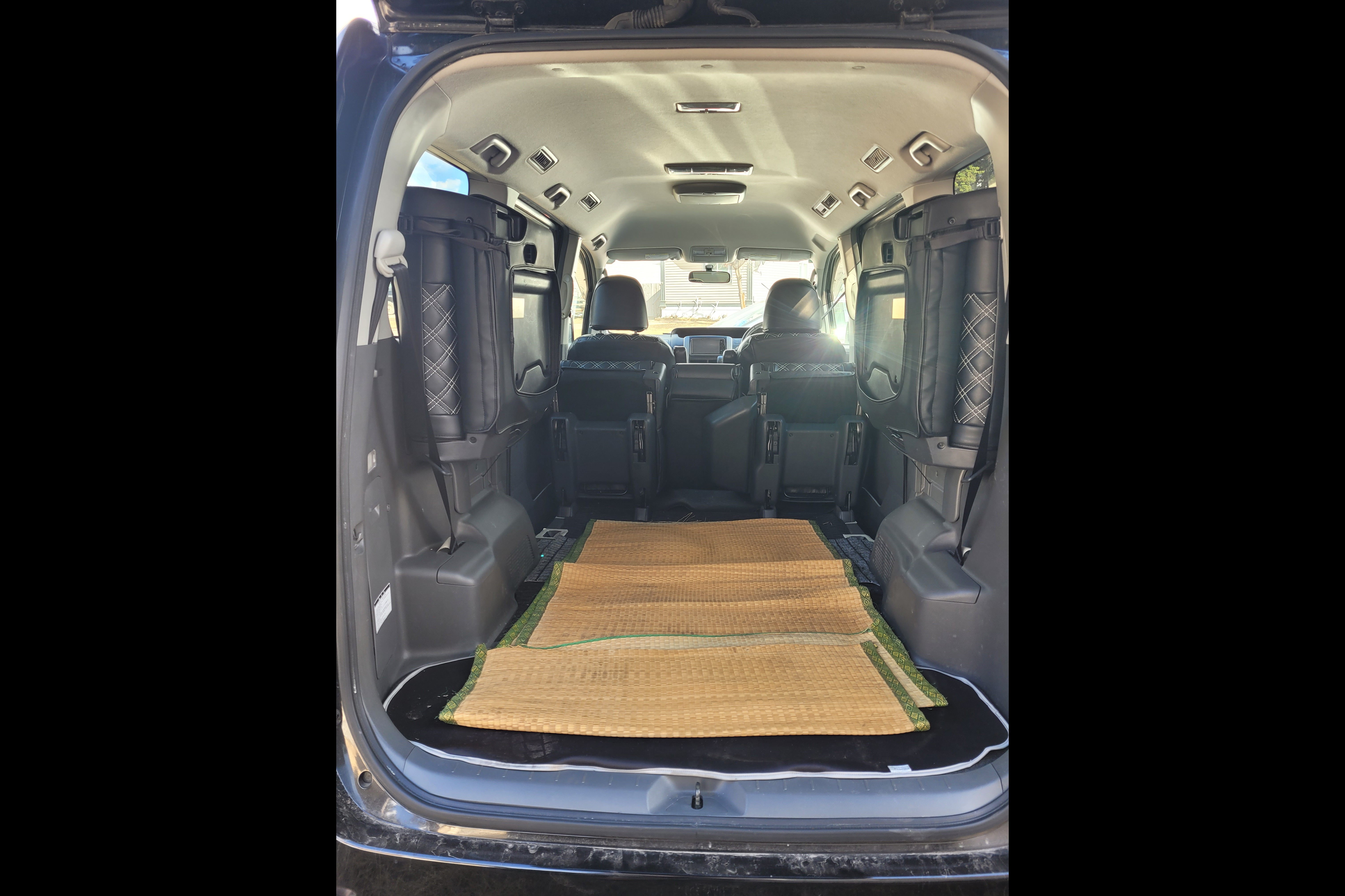 Lil Van from Japan