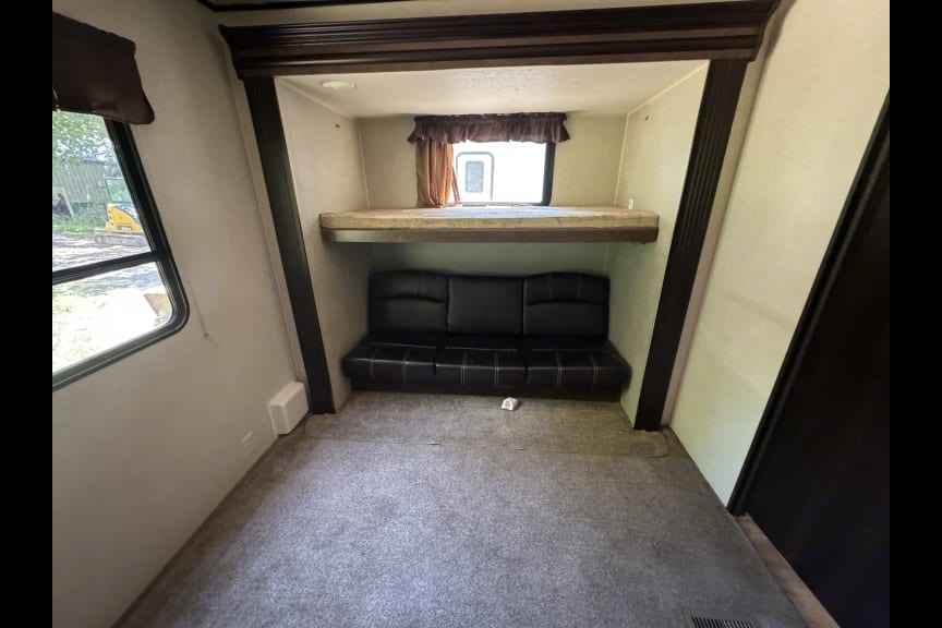 Derick's Forest River salem villa Travel Trailer
