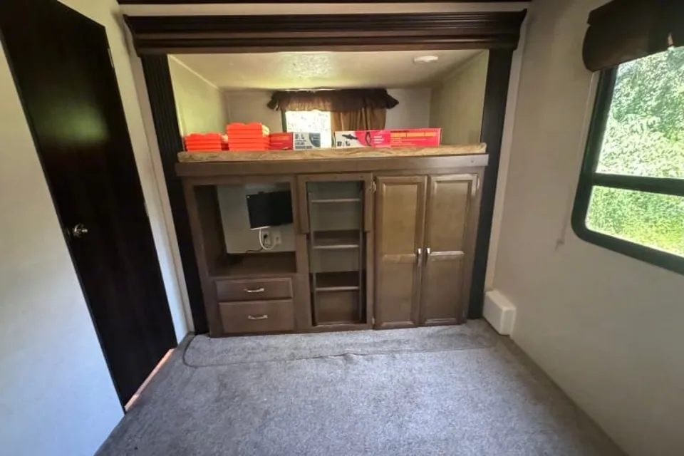 Derick's Forest River salem villa Travel Trailer