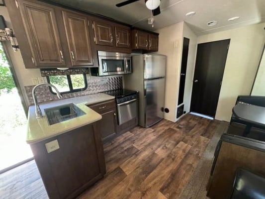 Derick's Forest River salem villa Travel Trailer