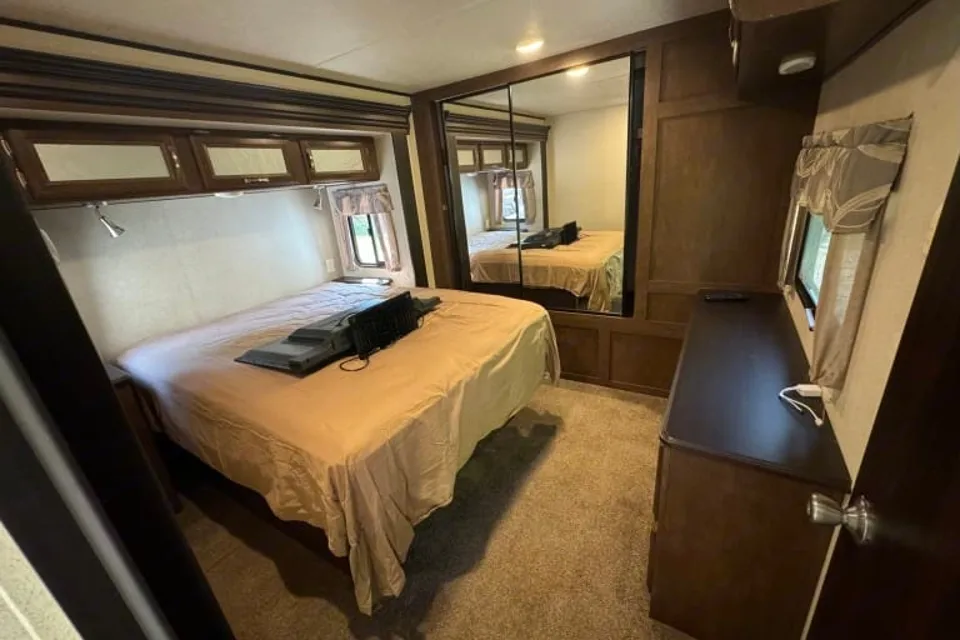 Derick's Forest River salem villa Travel Trailer