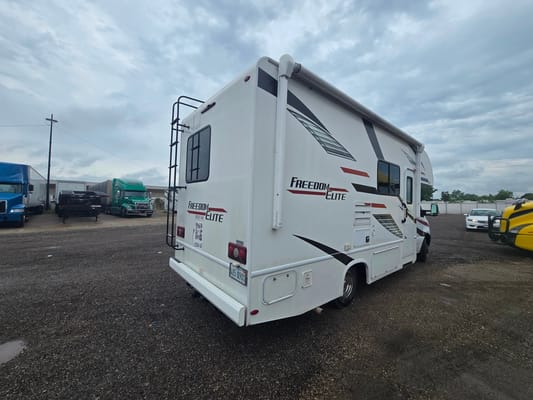 daniel's Thor Motor Coach Freedom Elite Class C