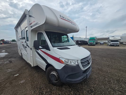 daniel's Thor Motor Coach Freedom Elite Class C