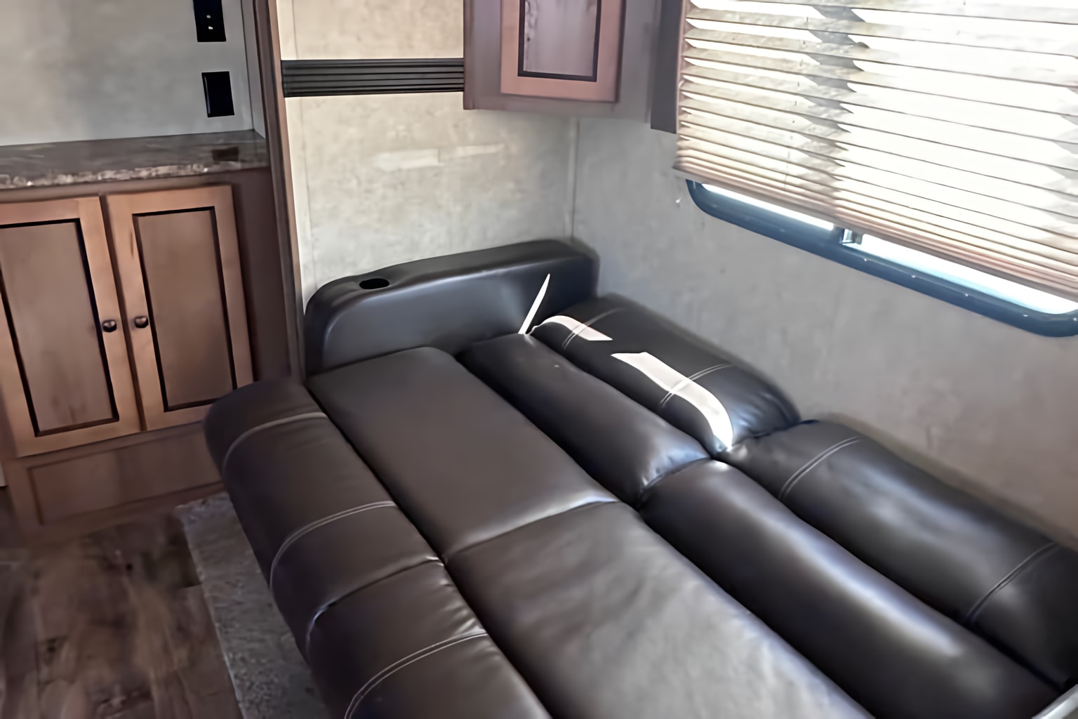 Lightweight 2016 Shadow Cruiser 22ft