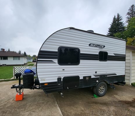 Sunset Park RV Sun Lite 16BH