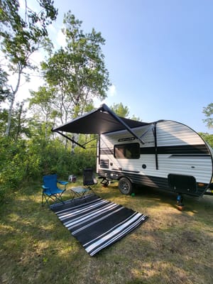 Sunset Park RV Sun Lite 16BH
