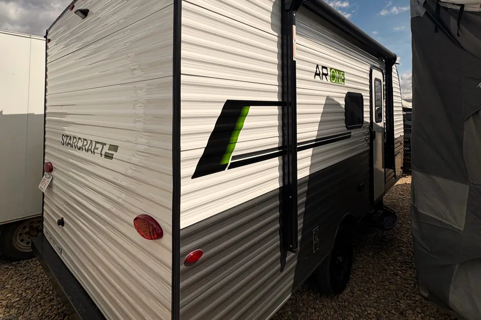 Family Fun - Starcraft Autumn Ridge 177BH Travel Trailer