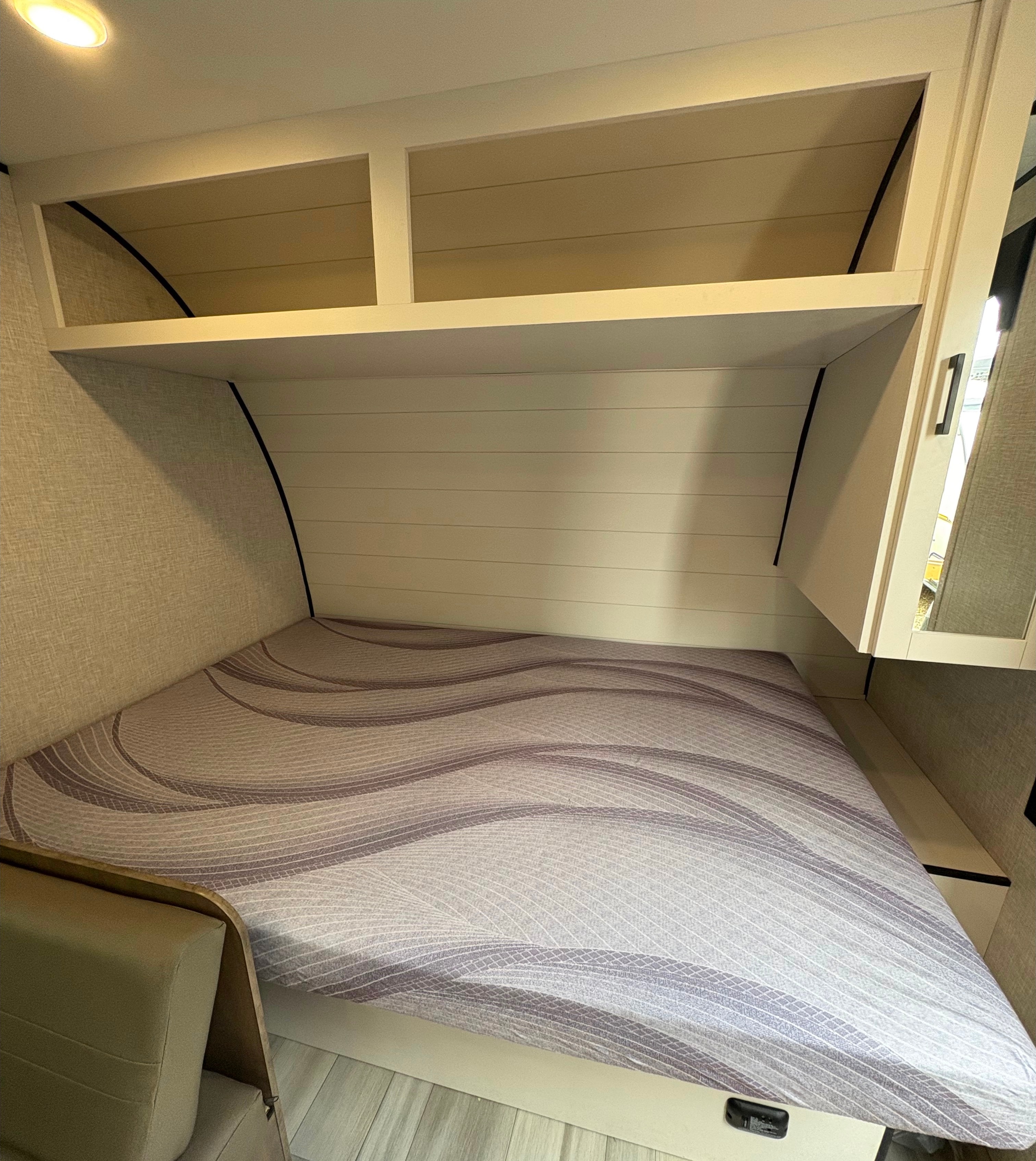 Family Fun - Starcraft Autumn Ridge 177BH Travel Trailer