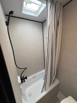 Family Fun - Starcraft Autumn Ridge 177BH Travel Trailer
