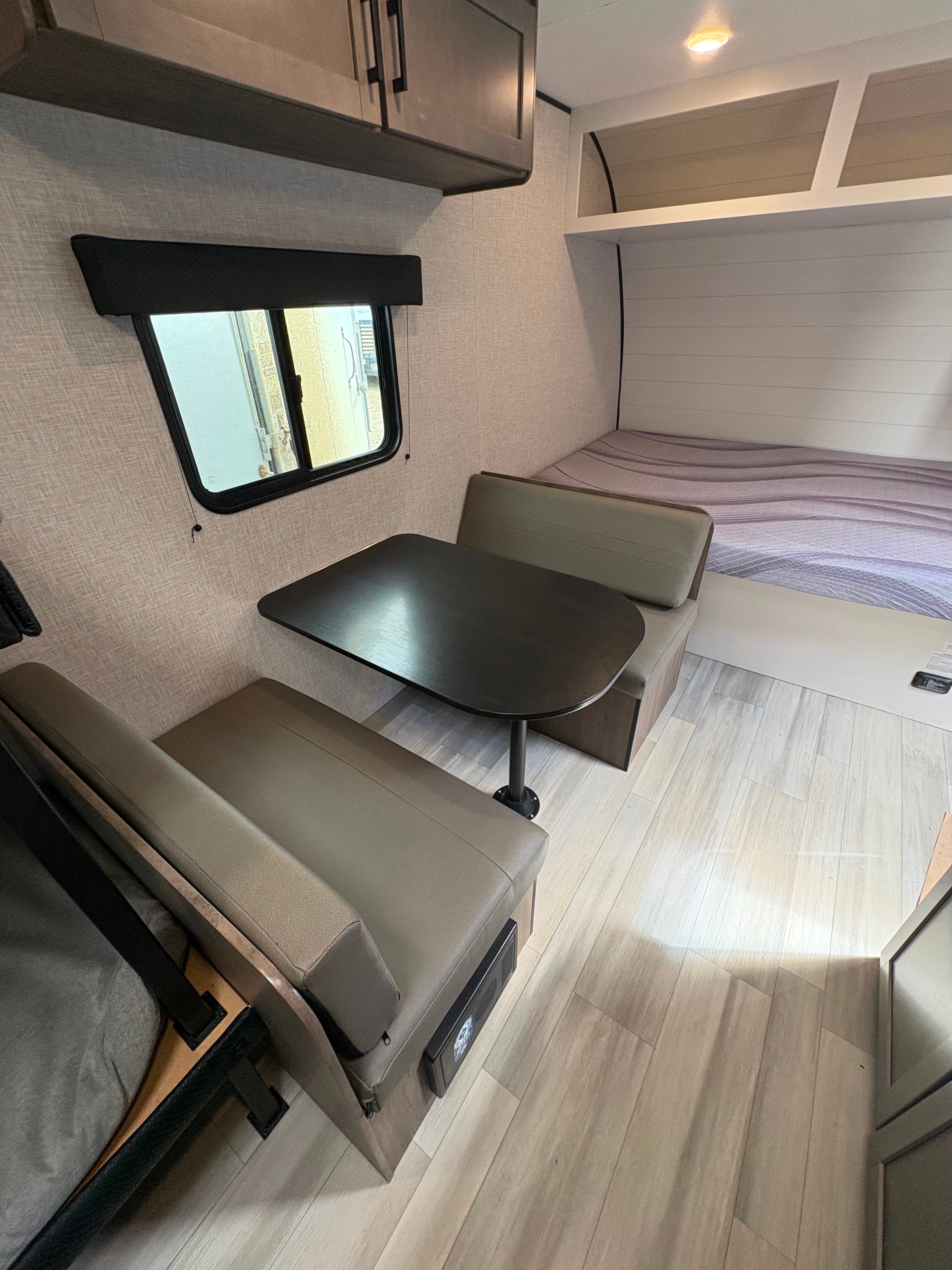 Family Fun - Starcraft Autumn Ridge 177BH Travel Trailer