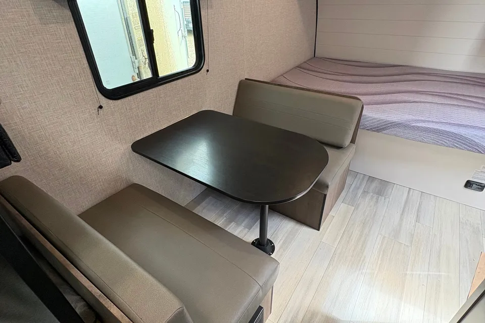 Family Fun - Starcraft Autumn Ridge 177BH Travel Trailer