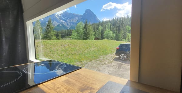 Cozy custom crafted van with Shower, Toilet, Heat, Solar and more!