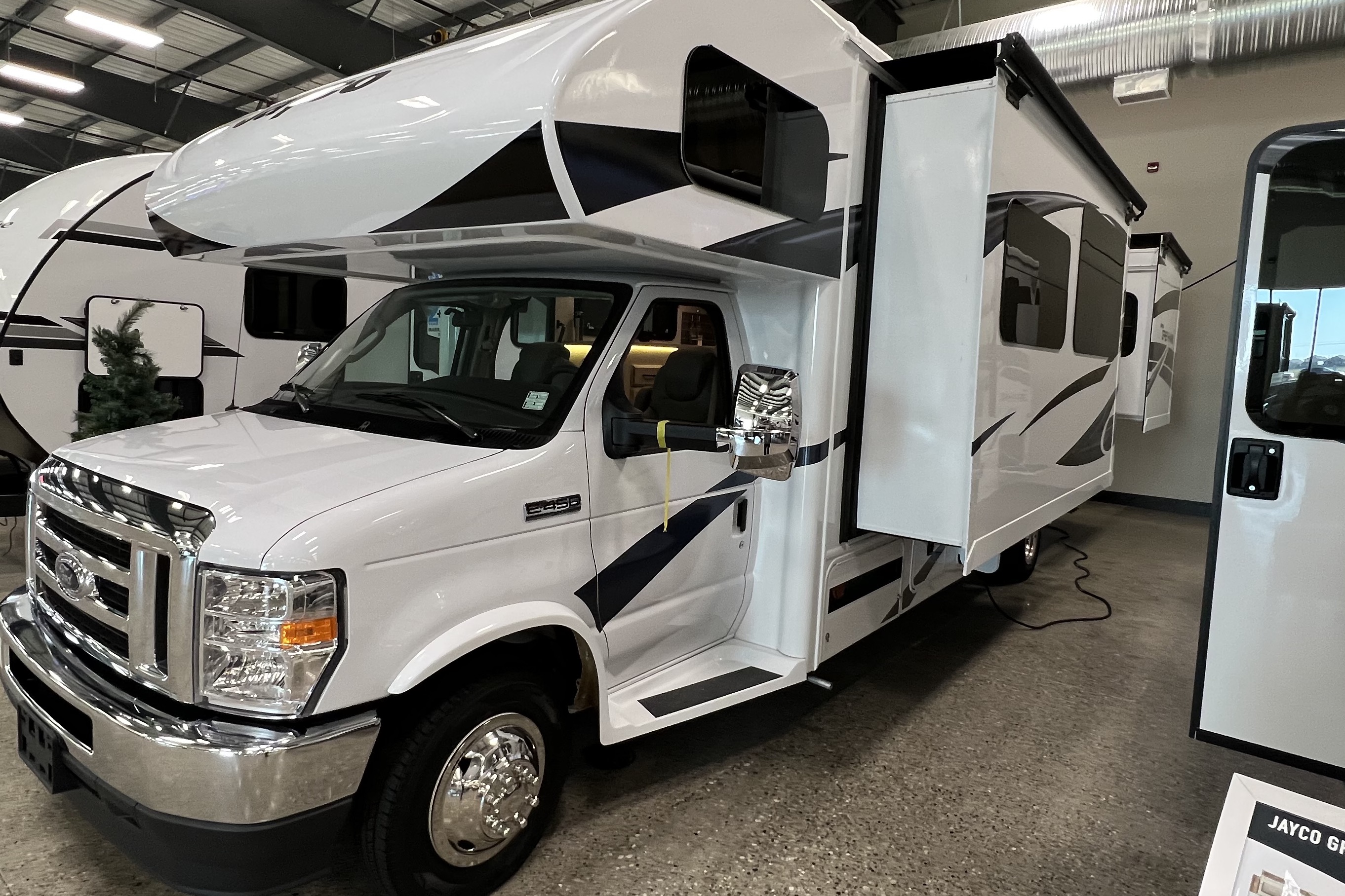 Dustin's Jayco Greyhawk Class C