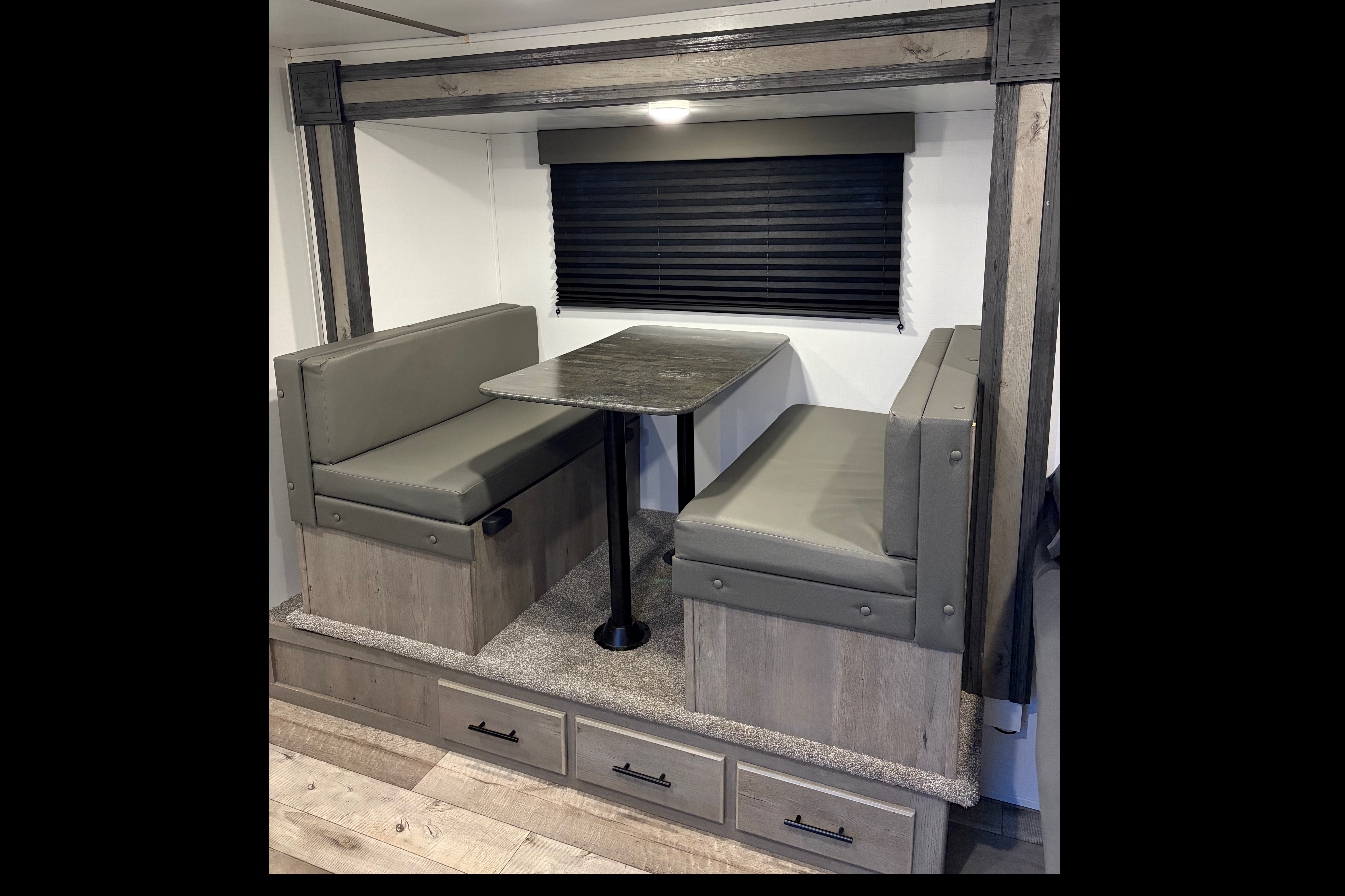 Adventure Bunkhouse w/ Slide Out-Easy Tow Camper Sleeps 5