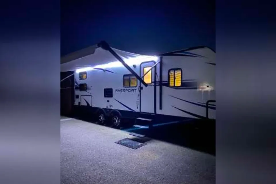 Gabby's Keystone Passport SL (M-267 BH)Travel Trailer