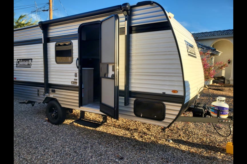 Brand New 2026 Keystone Coleman 17b #2