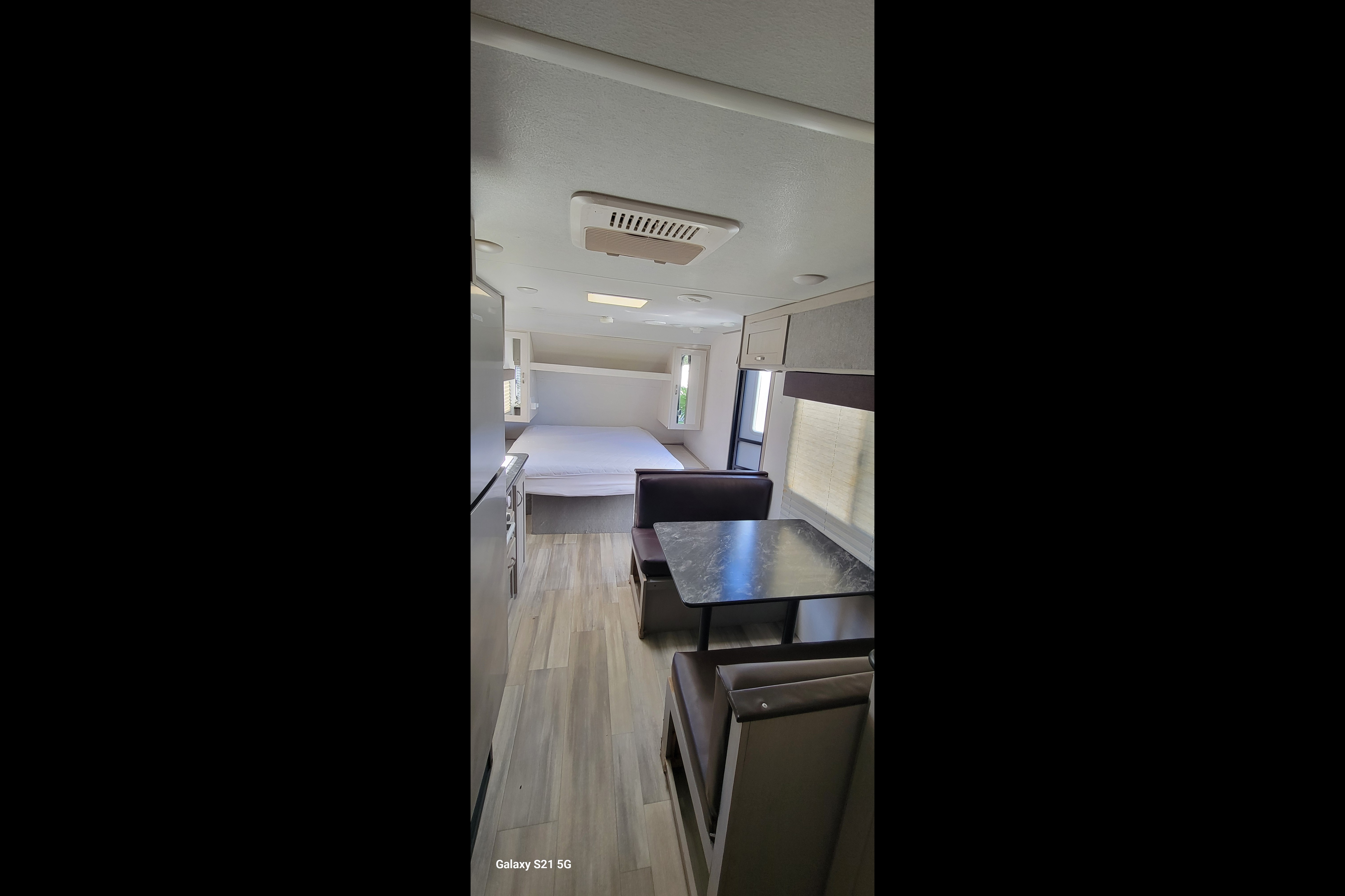 Tiny Home-Pathfinder Bunkhouse: Lightweight & Ready for Adventure Tracer 200BHSLE