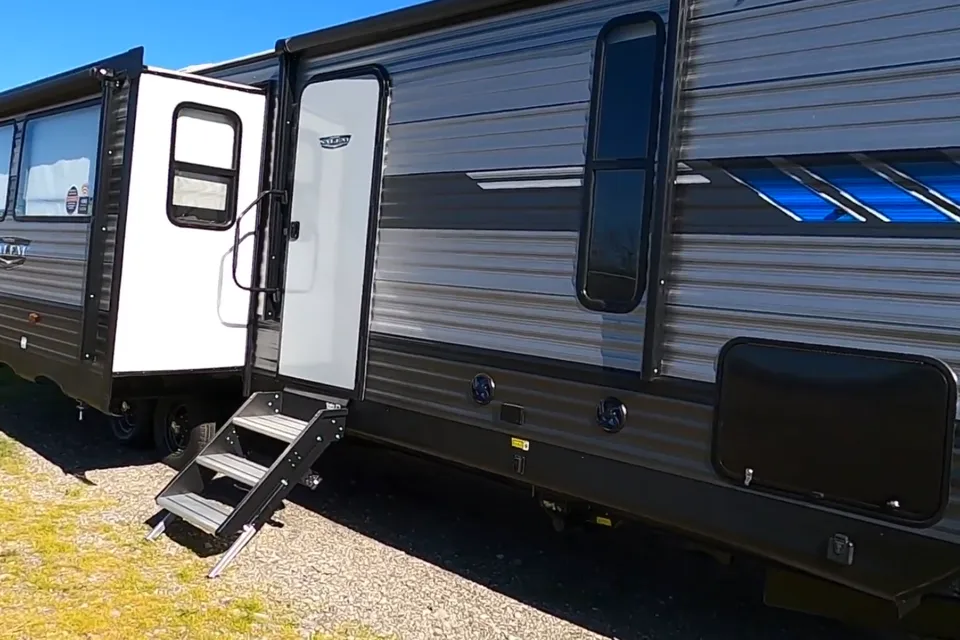 Josh & Brianna’s Northern Adventure Forest River Salem Travel Trailer